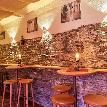 מלון Weinhotel St. Stephanus