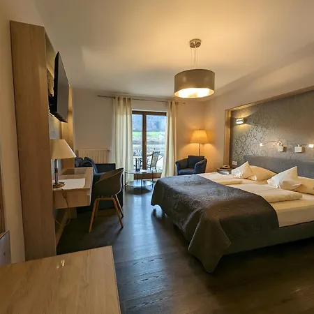 Weinhotel St. Stephanus מלון