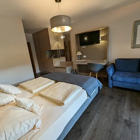 Hotel Weinhotel St. Stephanus 4*