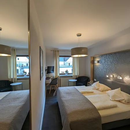 Weinhotel St. Stephanus זלטינגן-רכטינג