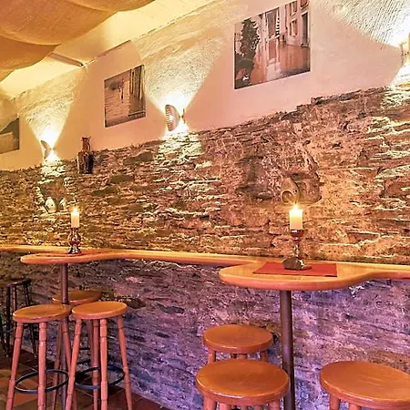 호텔 Weinhotel St. Stephanus 젤틴겐라티그