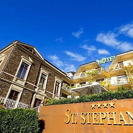 Weinhotel St. Stephanus 4* 젤틴겐라티그