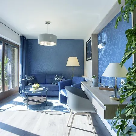 מלון Weinhotel St. Stephanus 4*