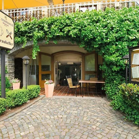 Weinhotel St. Stephanus 4*