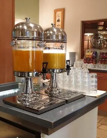 Otel Weinhotel St. Stephanus